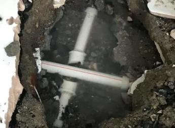 高港阳台漏水维修公司为您分享楼上楼下漏水怎么处理