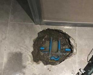 高港阳台漏水维修公司分享下暖气管道漏水的原因有哪些